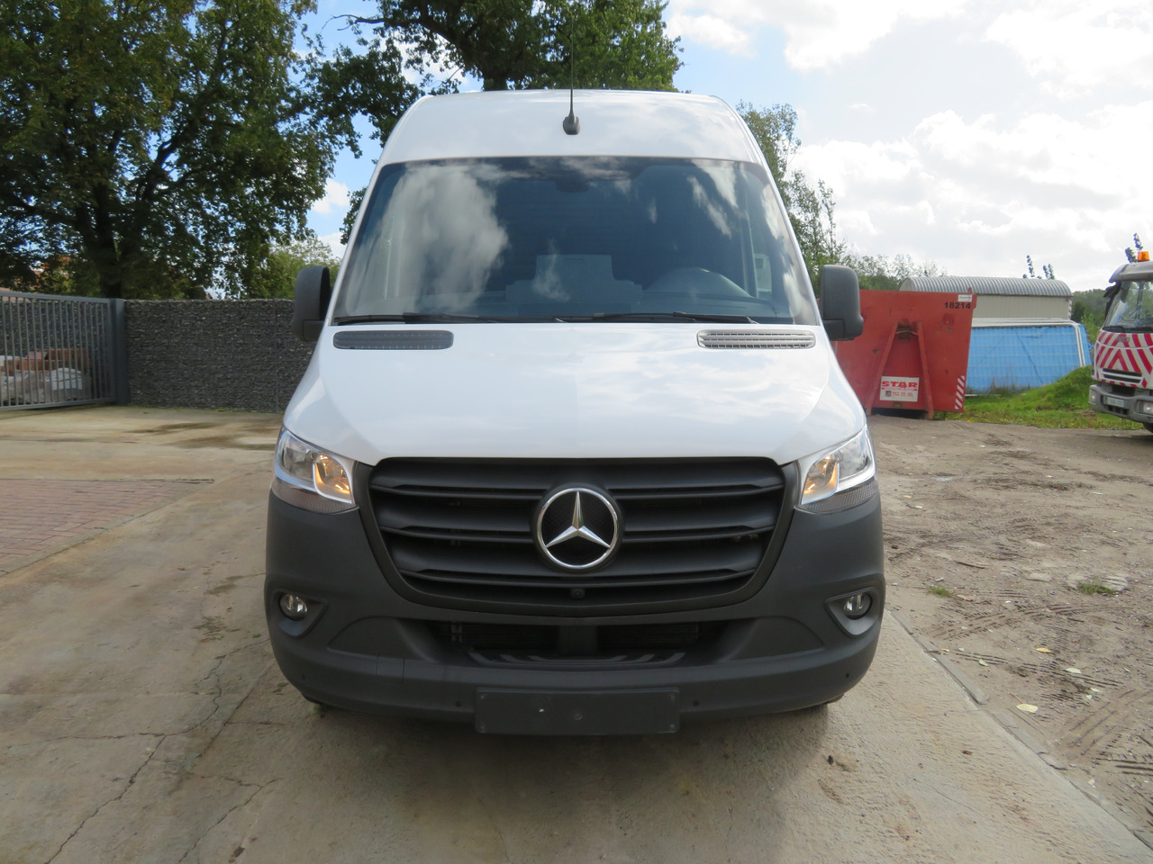 Mercedes-Benz Sprinter 317cdi - A3H2 - Цельнометаллический фургон: фото 2 Mercedes-Benz Sprinter 317cdi - A3H2 - Цельнометаллический фургон: фото 2