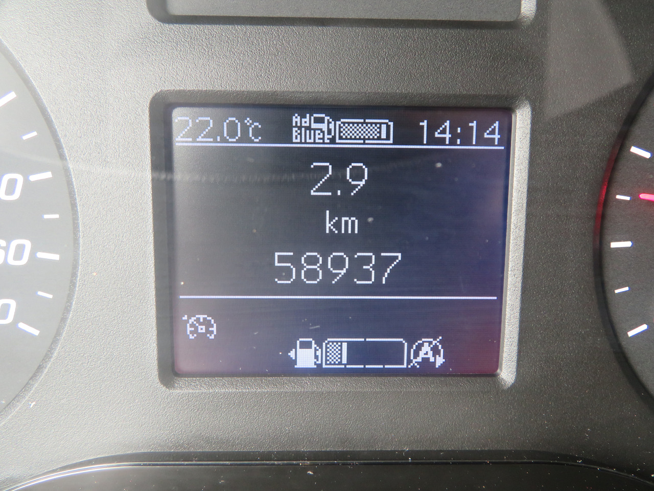 Новый Цельнометаллический фургон Mercedes-Benz Sprinter 317cdi - A3H2: фото 20 Новый Цельнометаллический фургон Mercedes-Benz Sprinter 317cdi - A3H2: фото 20