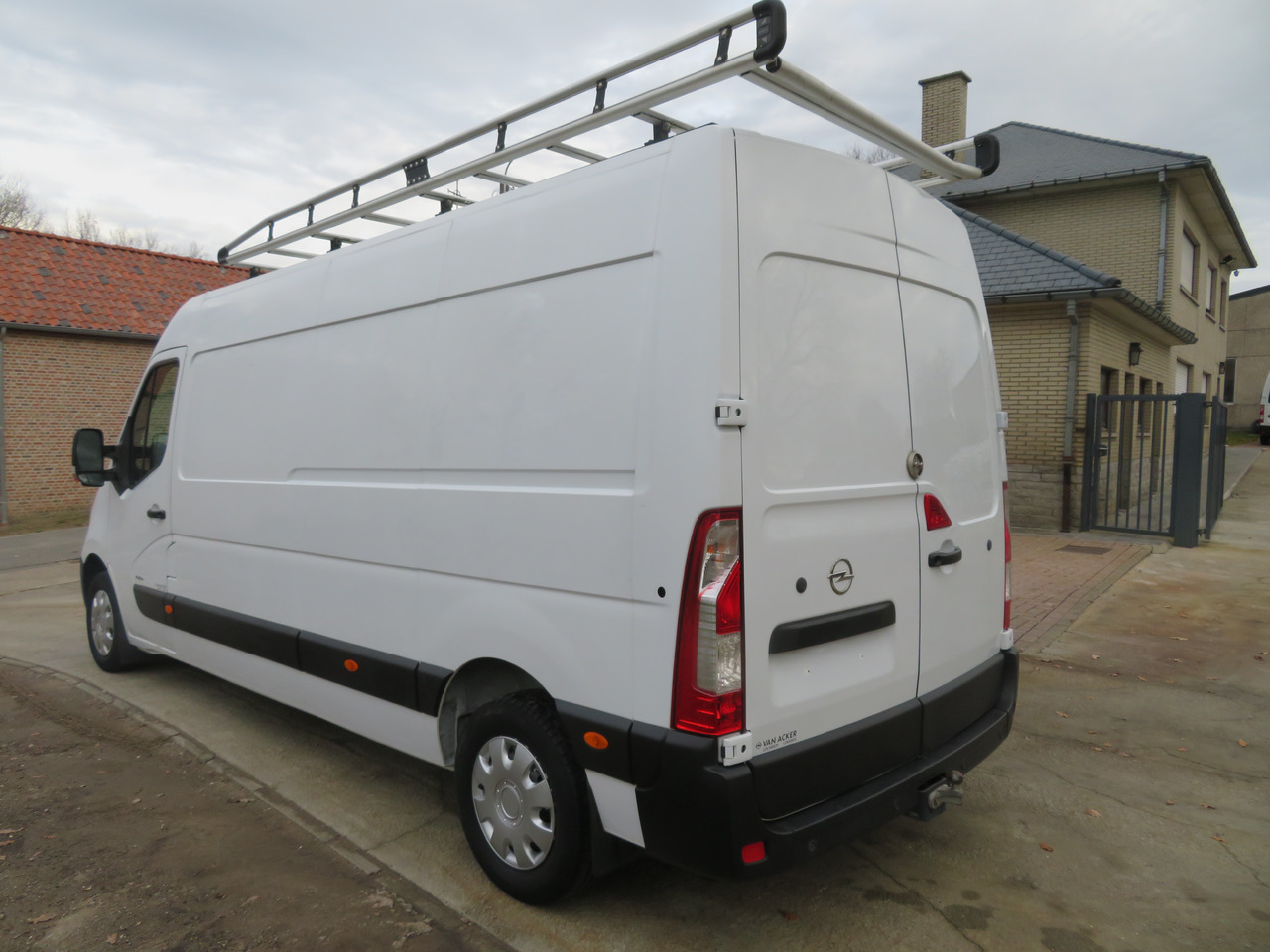 Opel Movano 2.3 CDTI - L3H2 - Цельнометаллический фургон: фото 5 Opel Movano 2.3 CDTI - L3H2 - Цельнометаллический фургон: фото 5