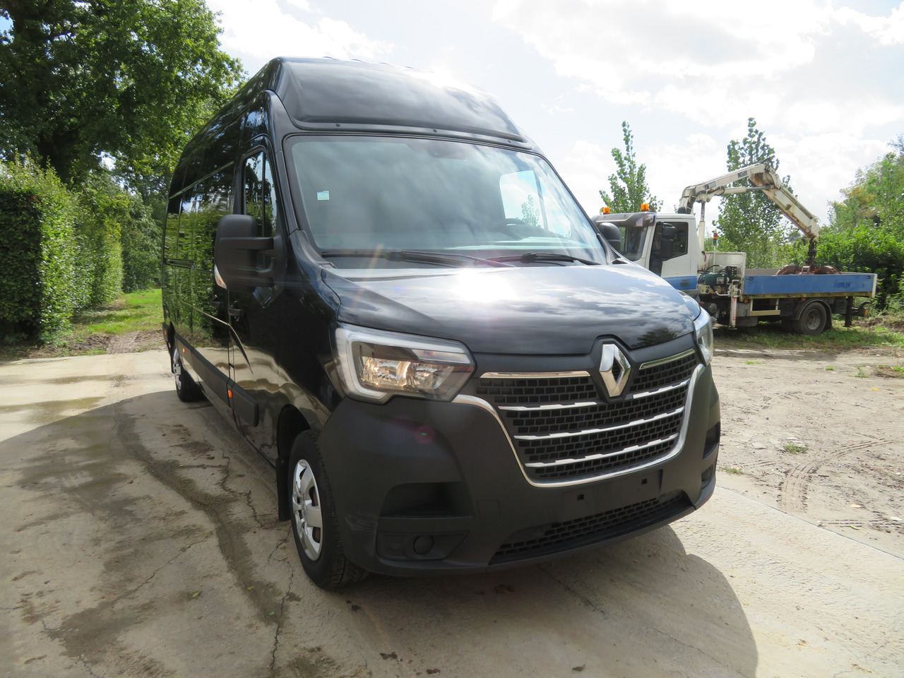 Renault Master 2.3dCi Grand Confort - L3H3 - Цельнометаллический фургон: фото 1 Renault Master 2.3dCi Grand Confort - L3H3 - Цельнометаллический фургон: фото 1