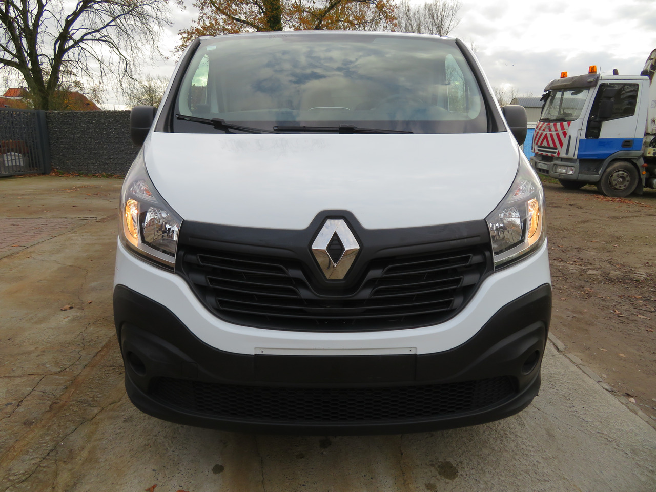 Renault Trafic 1.6dCi L1H1 - Легковой фургон: фото 2 Renault Trafic 1.6dCi L1H1 - Легковой фургон: фото 2