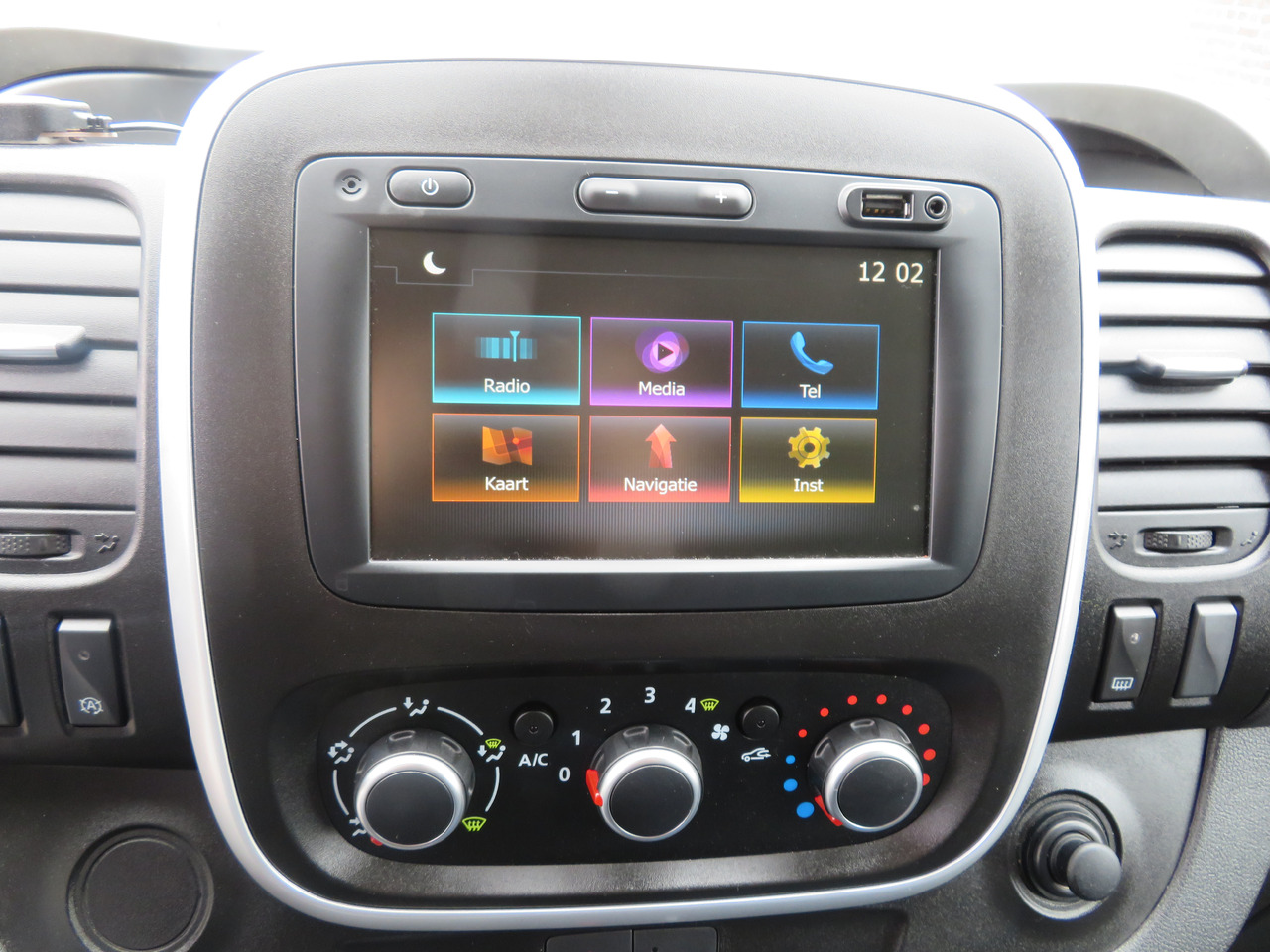 Легковой фургон Renault Trafic 2.0dCi Grand Confort - L2H1: фото 13