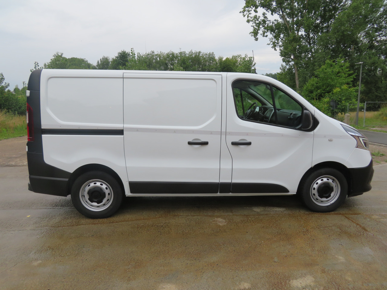 Легковой фургон Renault Trafic 2.0dCi Grand Confort - L2H1: фото 8