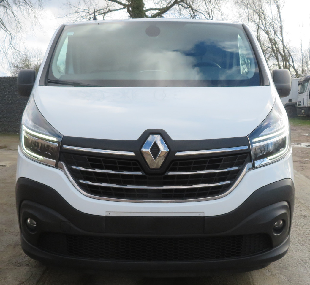 Renault Trafic - L1H1 - 2.0dCi - Легковой фургон: фото 2 Renault Trafic - L1H1 - 2.0dCi - Легковой фургон: фото 2