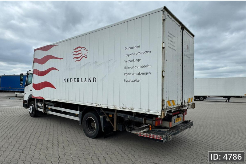 Mercedes-Benz Atego 1318 Day Cab, Euro 5, BDF / EPS automatic / DHOLLANDIA 2000KG - Грузовик-контейнеровоз/ Сменный кузов: фото 2 Mercedes-Benz Atego 1318 Day Cab, Euro 5, BDF / EPS automatic / DHOLLANDIA 2000KG - Грузовик-контейнеровоз/ Сменный кузов: фото 2