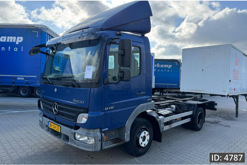Mercedes-Benz Atego 816 Day Cab, Euro 4, BDF / EPS automatic / standklima / Hydraulic system - Грузовик-контейнеровоз/ Сменный кузов: фото 1 Mercedes-Benz Atego 816 Day Cab, Euro 4, BDF / EPS automatic / standklima / Hydraulic system - Грузовик-контейнеровоз/ Сменный кузов: фото 1