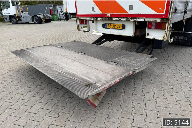 Scania P230 Day Cab, Euro 5, / Manual / 750x248x260 / DHOLLANDIA в лизинг Scania P230 Day Cab, Euro 5, / Manual / 750x248x260 / DHOLLANDIA: фото 6