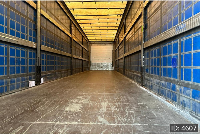 Schmitz Cargobull SCB*S3T / Huckepack / Disk brakes - Тентованный полуприцеп: фото 5 Schmitz Cargobull SCB*S3T / Huckepack / Disk brakes - Тентованный полуприцеп: фото 5