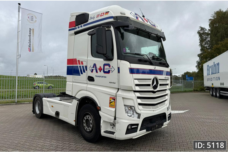 Mercedes-Benz Actros 1845 GigaSpace, Euro 6, / Fridge / 2 Tanks / 3 Pieces - Тягач: фото 4 Mercedes-Benz Actros 1845 GigaSpace, Euro 6, / Fridge / 2 Tanks / 3 Pieces - Тягач: фото 4