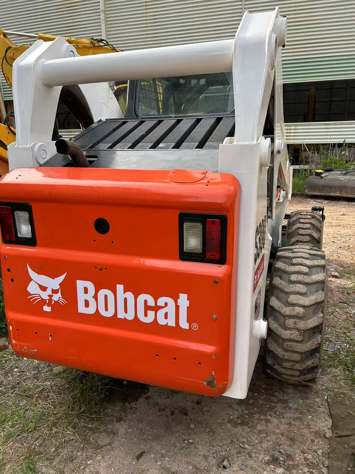 BOBCAT S300 - Мини-погрузчик с бортовым поворотом: фото 5 BOBCAT S300 - Мини-погрузчик с бортовым поворотом: фото 5