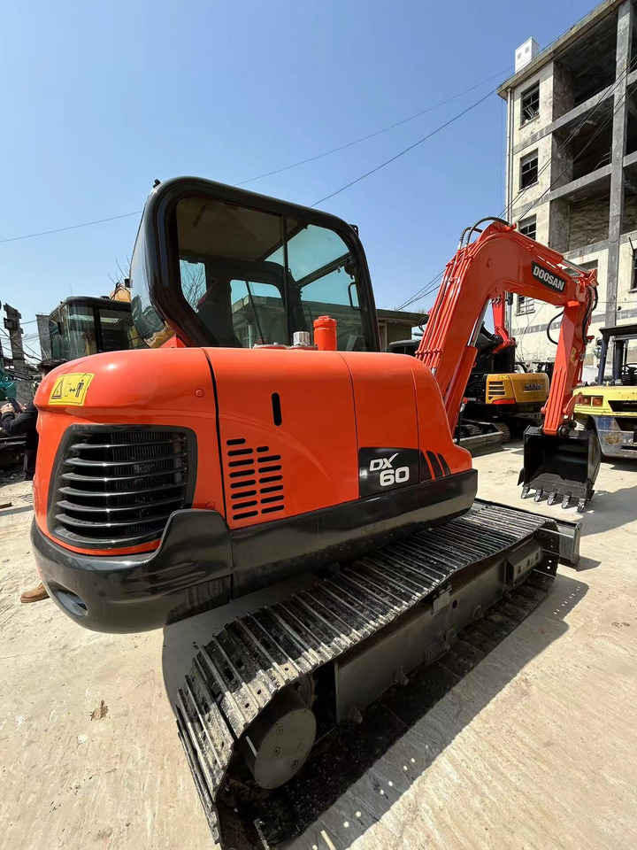 DOOSAN DX60 Mini excavator 6ton - Мини-экскаватор: фото 5 DOOSAN DX60 Mini excavator 6ton - Мини-экскаватор: фото 5