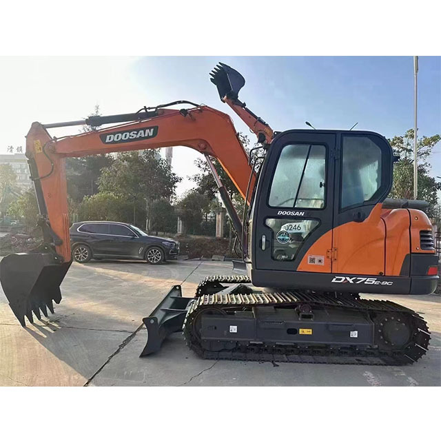 DOOSAN DX75 Mini excavator 7.5 ton - Мини-экскаватор: фото 2 DOOSAN DX75 Mini excavator 7.5 ton - Мини-экскаватор: фото 2