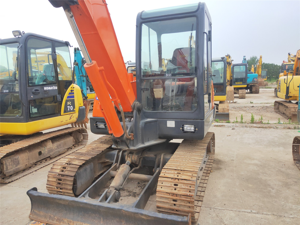 Doosan Crawler Excavator DH55 Good Condition Click for Discount - Гусеничный экскаватор: фото 4 Doosan Crawler Excavator DH55 Good Condition Click for Discount - Гусеничный экскаватор: фото 4