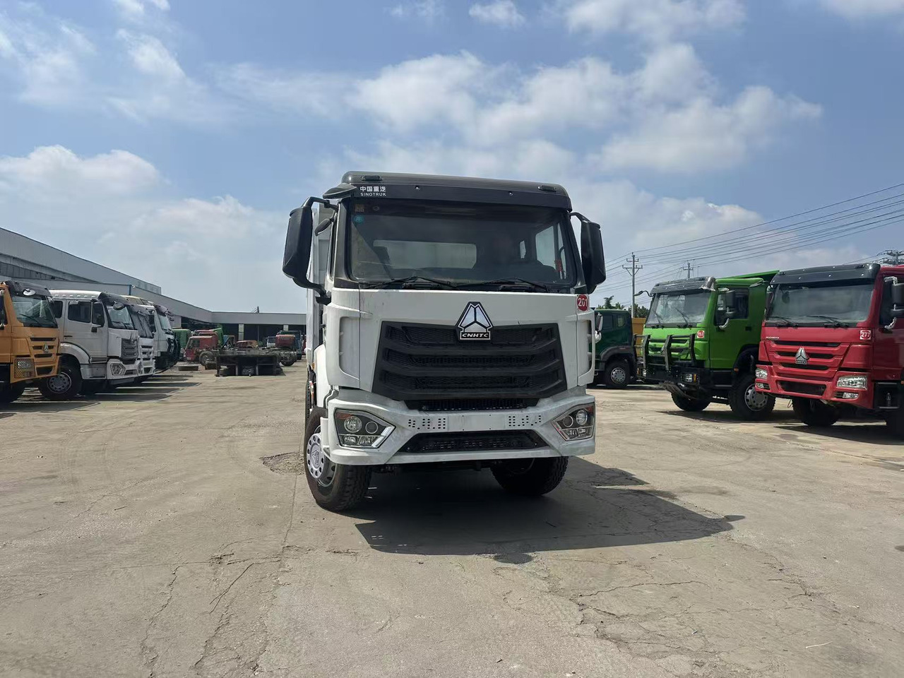 HOWO Howo Dump truck 6✖4 Good condition - Самосвал: фото 2 HOWO Howo Dump truck 6✖4 Good condition - Самосвал: фото 2