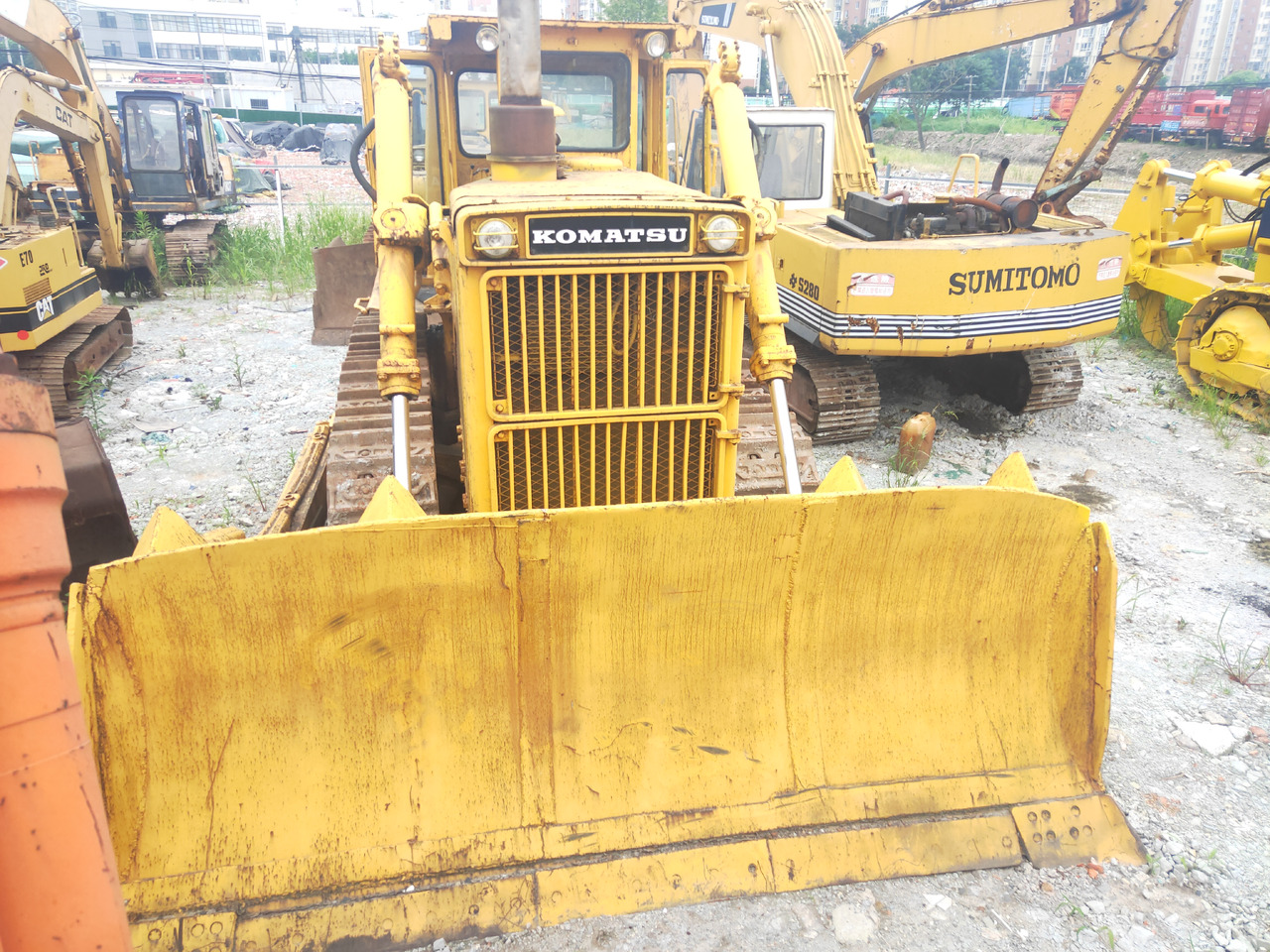 KOMATSU D155 - Бульдозер: фото 3 KOMATSU D155 - Бульдозер: фото 3