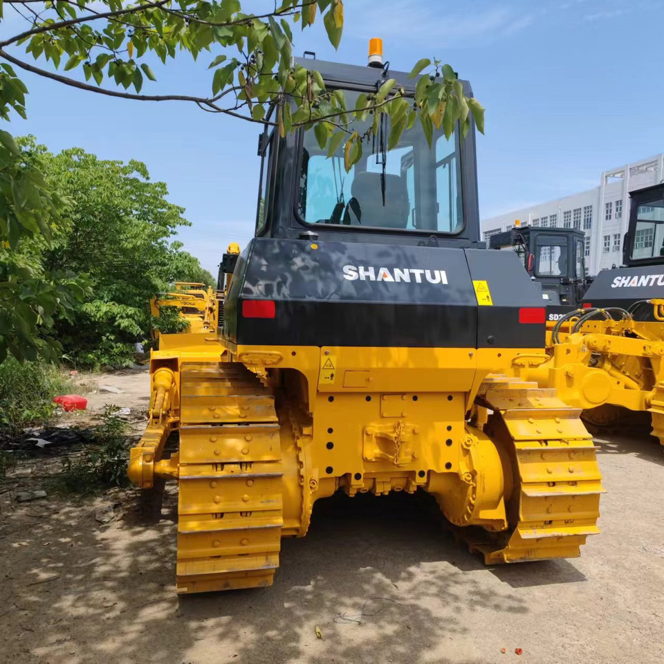 SHANTUI Bulldozer SD16 with Low Hours for Sale - Бульдозер: фото 5 SHANTUI Bulldozer SD16 with Low Hours for Sale - Бульдозер: фото 5