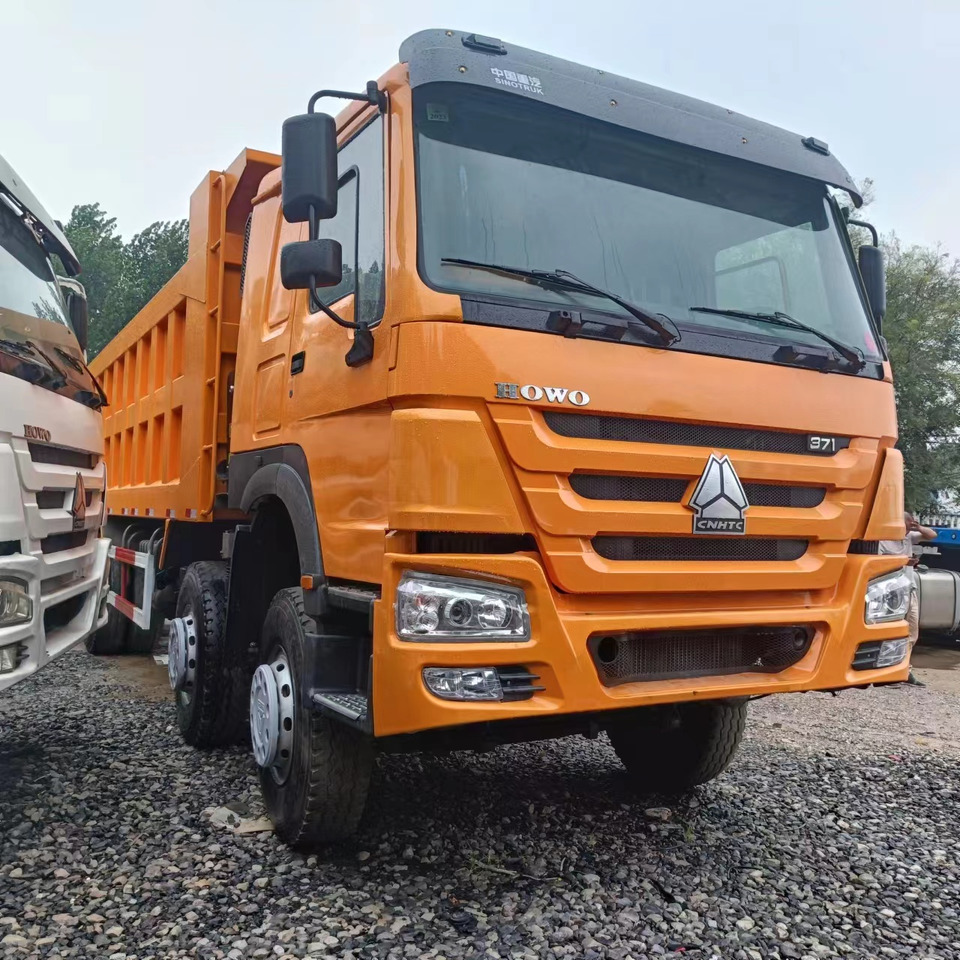 SINOTRUK 8x4 HOWO Dump Truck Click for Discount - Самосвал: фото 2 SINOTRUK 8x4 HOWO Dump Truck Click for Discount - Самосвал: фото 2
