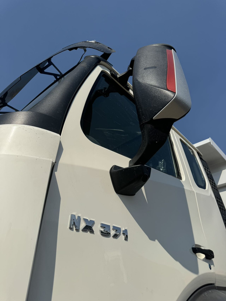 SINOTRUK HOWO NX371 6X4 - Самосвал: фото 4 SINOTRUK HOWO NX371 6X4 - Самосвал: фото 4