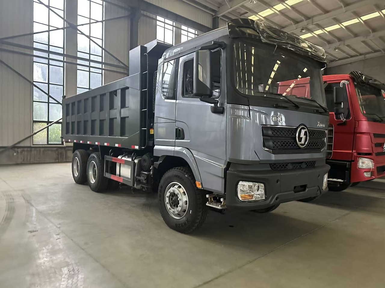 SHACMAN X3000 Dump Truck 6✖4 - Тягач: фото 3 SHACMAN X3000 Dump Truck 6✖4 - Тягач: фото 3