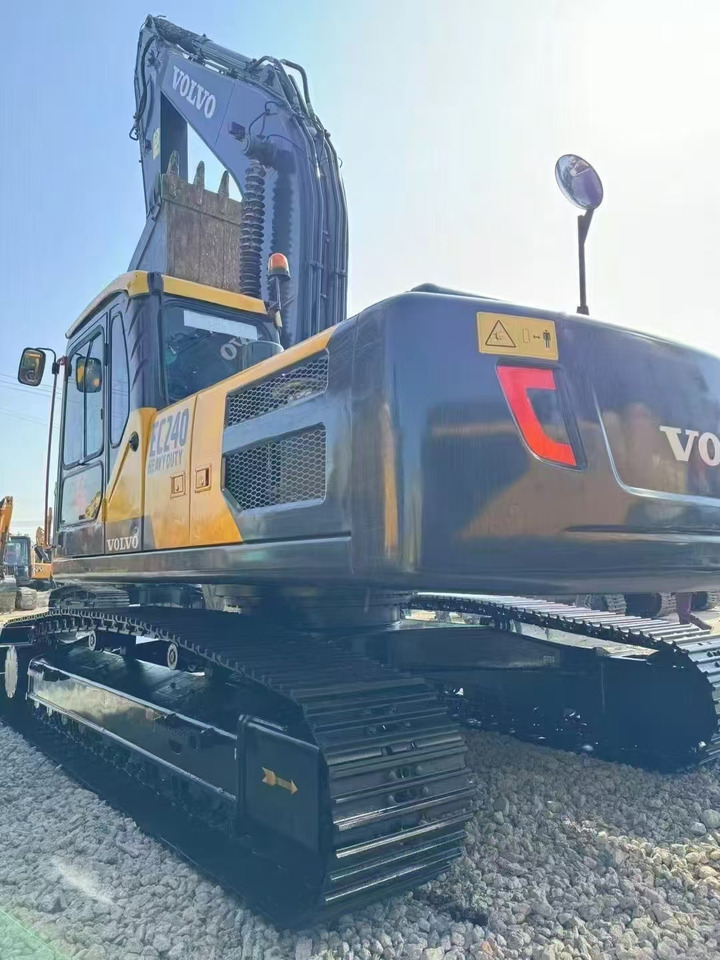 VOLVO EC240 - Гусеничный экскаватор: фото 4 VOLVO EC240 - Гусеничный экскаватор: фото 4