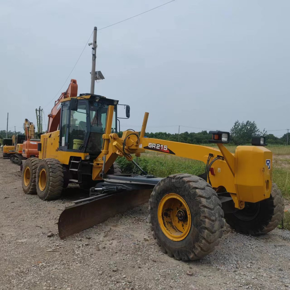 XCMG Grader GR215 - Грейдер: фото 1 XCMG Grader GR215 - Грейдер: фото 1