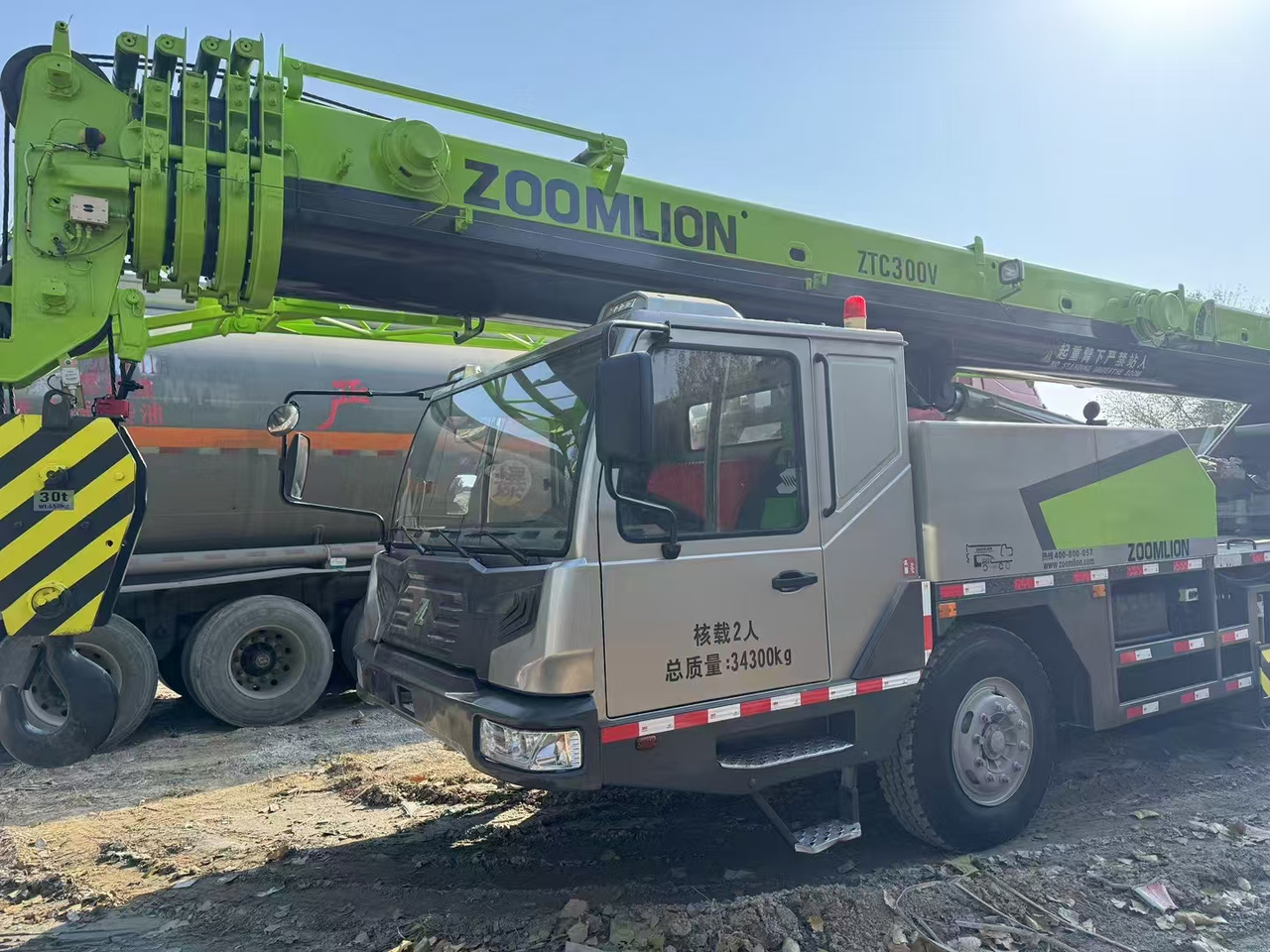 ZOOMLION Crane ZTC300V 30Ton - Вседорожный кран: фото 2 ZOOMLION Crane ZTC300V 30Ton - Вседорожный кран: фото 2