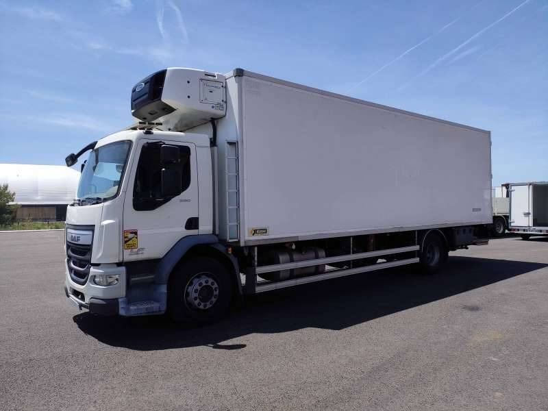 Camion Porteur FRIGO 19 TONNES 280 CV HAYON CAISSE KLEGE BI TEMP GROUPE CARRIER SUPRA 1150 -12 - Рефрижератор: фото 2 Camion Porteur FRIGO 19 TONNES 280 CV HAYON CAISSE KLEGE BI TEMP GROUPE CARRIER SUPRA 1150 -12 - Рефрижератор: фото 2