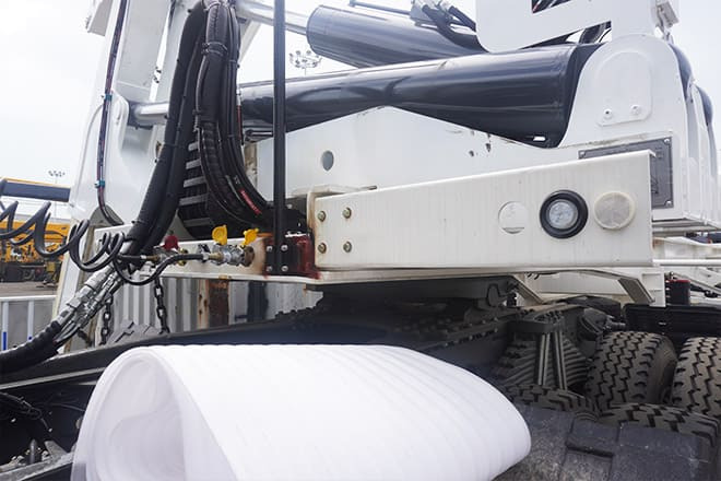 Новый Полуприцеп-контейнеровоз/ Сменный кузов для транспортировки контейнеров China Container Side Loader Price for Sale in Ghana: фото 6