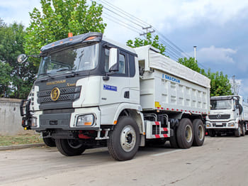 SHACMAN Shacman F3000 6x4 Tractor Truck for Sale in Zambia - Грузовик: фото 3 SHACMAN Shacman F3000 6x4 Tractor Truck for Sale in Zambia - Грузовик: фото 3