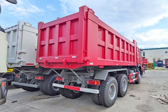 SINOTRUK New Sinotruk Howo 340 Tipper Trucks for Sale in Mali - Самосвал: фото 3 SINOTRUK New Sinotruk Howo 340 Tipper Trucks for Sale in Mali - Самосвал: фото 3