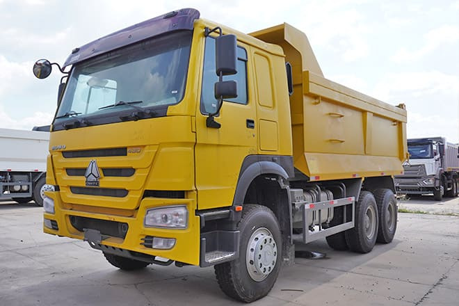 SINOTRUK Sinotruk Howo 10 Wheeler Dump Truck for Sale in Djibouti - Самосвал: фото 1 SINOTRUK Sinotruk Howo 10 Wheeler Dump Truck for Sale in Djibouti - Самосвал: фото 1