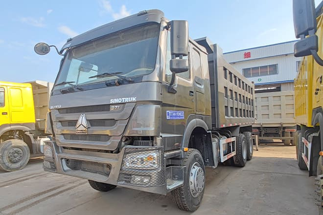 SINOTRUK Used Howo 10 Wheeler Tipper Truck Price for Sale in Nigeria - Самосвал: фото 1 SINOTRUK Used Howo 10 Wheeler Tipper Truck Price for Sale in Nigeria - Самосвал: фото 1