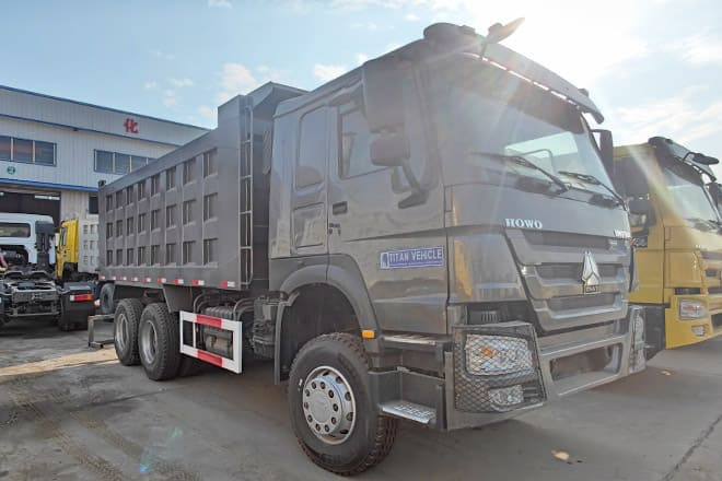 SINOTRUK Used Howo 10 Wheeler Tipper Truck Price for Sale in Nigeria - Самосвал: фото 2 SINOTRUK Used Howo 10 Wheeler Tipper Truck Price for Sale in Nigeria - Самосвал: фото 2