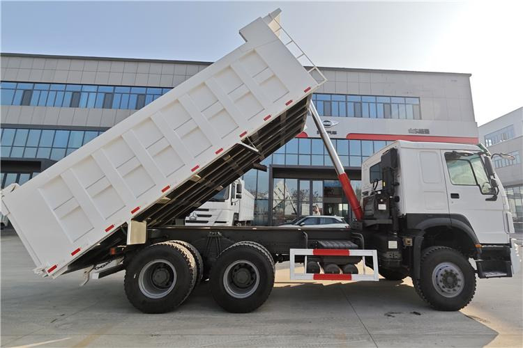 SINOTRUK Used Howo Dump Truck 6x4 380HP for Sale In Tanzania - Самосвал: фото 3 SINOTRUK Used Howo Dump Truck 6x4 380HP for Sale In Tanzania - Самосвал: фото 3