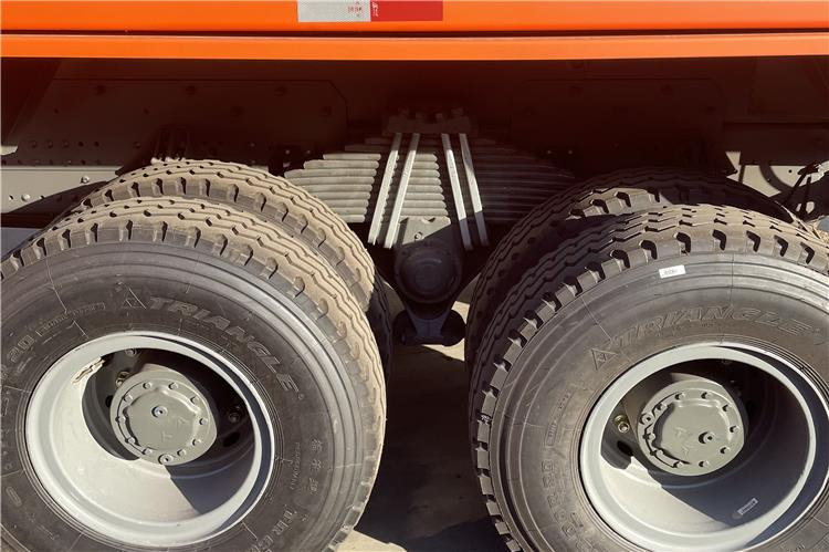 Sinotruk Used Howo A7 Dump Truck 6x4 for Sale In Democratic Republic of the Congo - Самосвал: фото 3 Sinotruk Used Howo A7 Dump Truck 6x4 for Sale In Democratic Republic of the Congo - Самосвал: фото 3