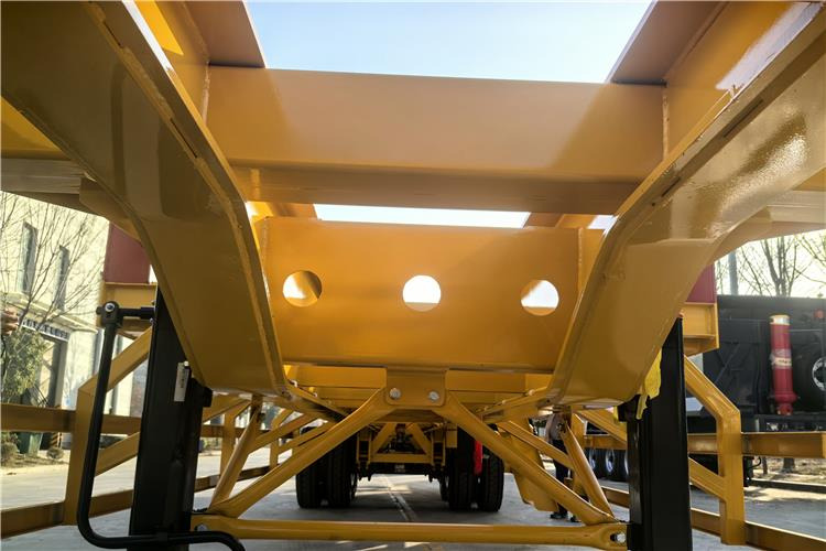 TITAN 20/40FT Terminal Trailer for Sale In Uganda - Полуприцеп-контейнеровоз/ Сменный кузов: фото 5 TITAN 20/40FT Terminal Trailer for Sale In Uganda - Полуприцеп-контейнеровоз/ Сменный кузов: фото 5