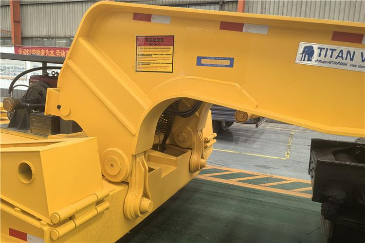 TITAN 4 Axle 100 Ton Removable Gooseneck Trailer for Sale in PNG - Низкорамный полуприцеп: фото 4 TITAN 4 Axle 100 Ton Removable Gooseneck Trailer for Sale in PNG - Низкорамный полуприцеп: фото 4