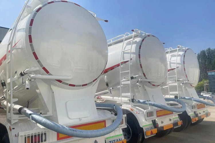 TITAN Cement Bulker Truck for Sale in Zambia - Полуприцеп-цистерна: фото 4 TITAN Cement Bulker Truck for Sale in Zambia - Полуприцеп-цистерна: фото 4
