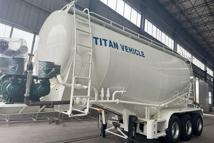 TITAN Dry Bulk Tanker Trailer for Sale in Saudi Arabia - Полуприцеп-цистерна: фото 1 TITAN Dry Bulk Tanker Trailer for Sale in Saudi Arabia - Полуприцеп-цистерна: фото 1