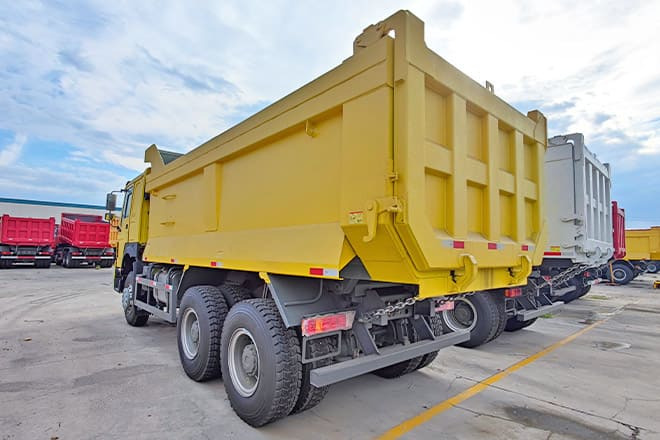 TITAN Howo 430 6x4 Dump Truck for Sale in Tanzania - Самосвал: фото 5 TITAN Howo 430 6x4 Dump Truck for Sale in Tanzania - Самосвал: фото 5