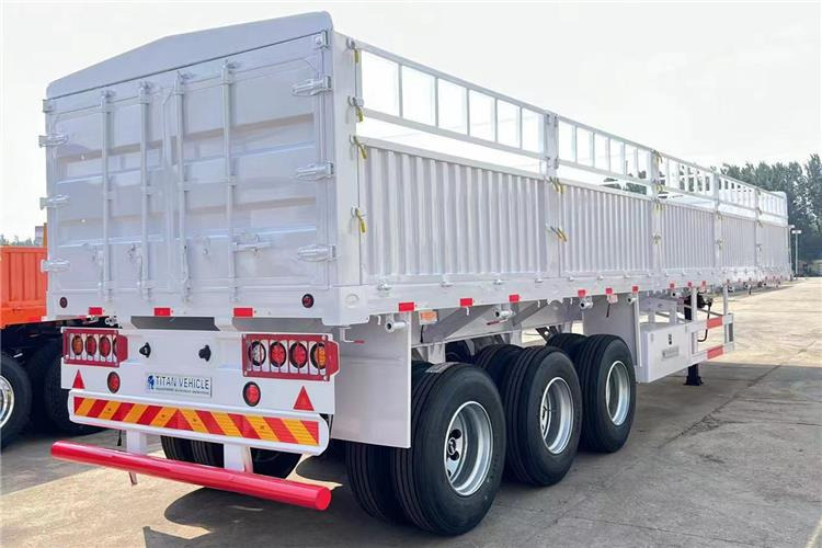 TITAN Tri Axle 60 Ton Fence Cargo Semi Trailer for Sale In Guinea - Полуприцеп для перевозки животных: фото 3 TITAN Tri Axle 60 Ton Fence Cargo Semi Trailer for Sale In Guinea - Полуприцеп для перевозки животных: фото 3