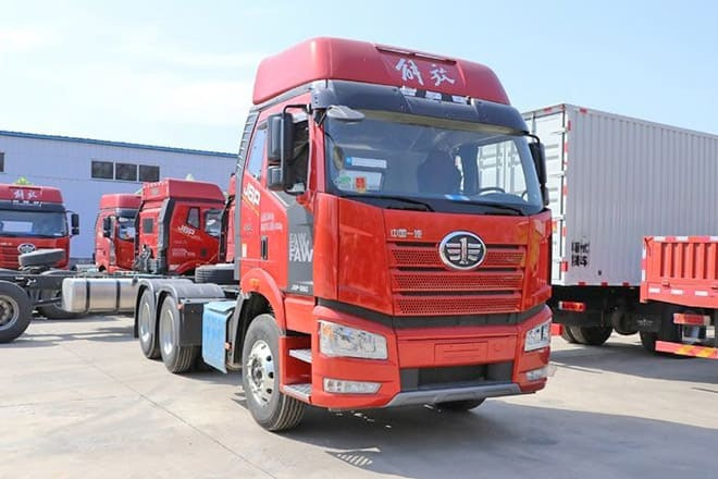 FAW Faw 380HP J6P Truck for Sale in Senegal - Тягач: фото 1 FAW Faw 380HP J6P Truck for Sale in Senegal - Тягач: фото 1