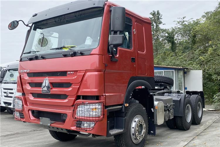 SINOTRUK Howo 371hp Truck Head for Sale In Tanzania - Тягач: фото 1 SINOTRUK Howo 371hp Truck Head for Sale In Tanzania - Тягач: фото 1
