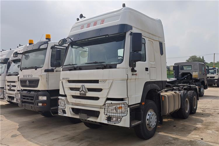 SINOTRUK Used Howo 400hp Tractor Truck for Sale In Nigeria Lagos - Тягач: фото 1 SINOTRUK Used Howo 400hp Tractor Truck for Sale In Nigeria Lagos - Тягач: фото 1