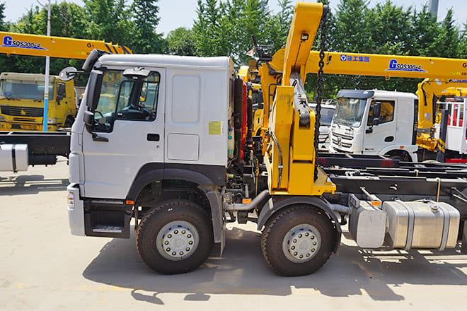XCMG 20Ft Container Side Lift Truck for Sale in Guyana - Грузовик-контейнеровоз/ Сменный кузов: фото 5 XCMG 20Ft Container Side Lift Truck for Sale in Guyana - Грузовик-контейнеровоз/ Сменный кузов: фото 5