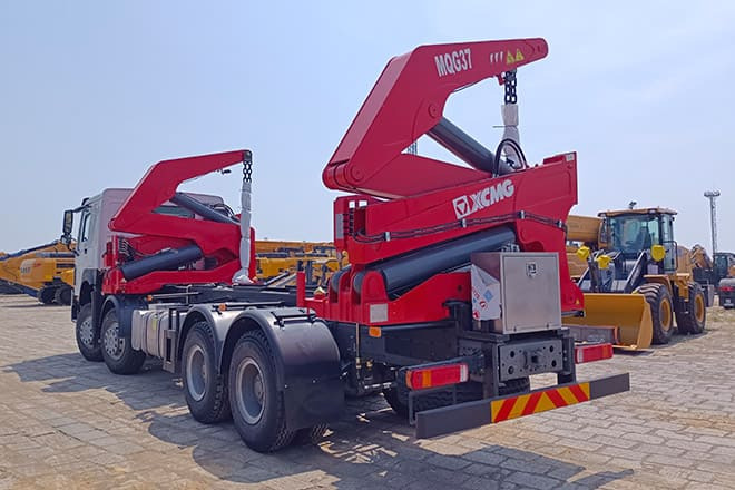 XCMG XCMG Side Loader Truck Container for Sale in Barbados - Грузовик-контейнеровоз/ Сменный кузов: фото 3 XCMG XCMG Side Loader Truck Container for Sale in Barbados - Грузовик-контейнеровоз/ Сменный кузов: фото 3
