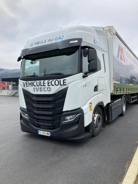 Iveco S-WAY 460 - Тягач: фото 1 Iveco S-WAY 460 - Тягач: фото 1