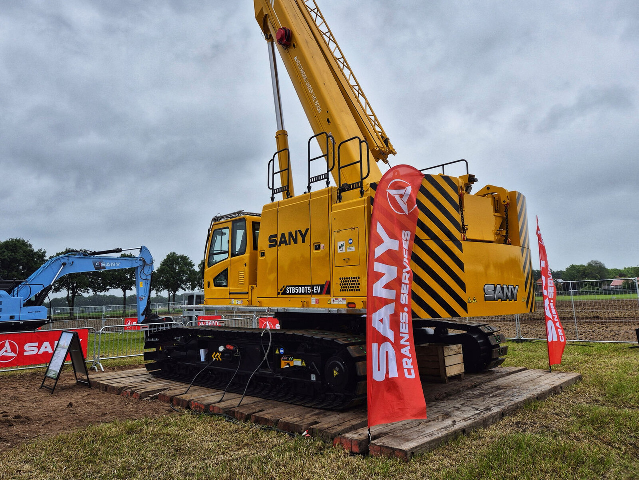 Sany SANY STB500T5-EV - Гусеничный кран: фото 2 Sany SANY STB500T5-EV - Гусеничный кран: фото 2