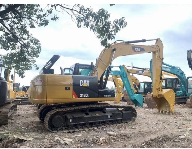 2021 Caterpillar 318D2 - Гусеничный экскаватор: фото 1 2021 Caterpillar 318D2 - Гусеничный экскаватор: фото 1