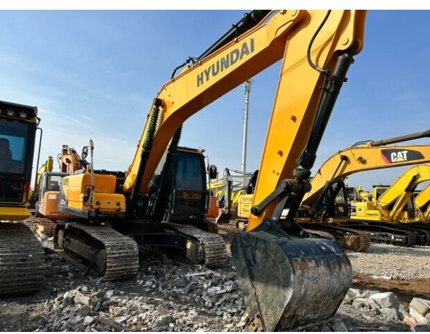 2022 Hyundai R220-9S - Гусеничный экскаватор: фото 2 2022 Hyundai R220-9S - Гусеничный экскаватор: фото 2